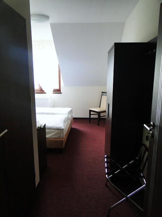 Отель Hotel Cynamon Tokarnia-10